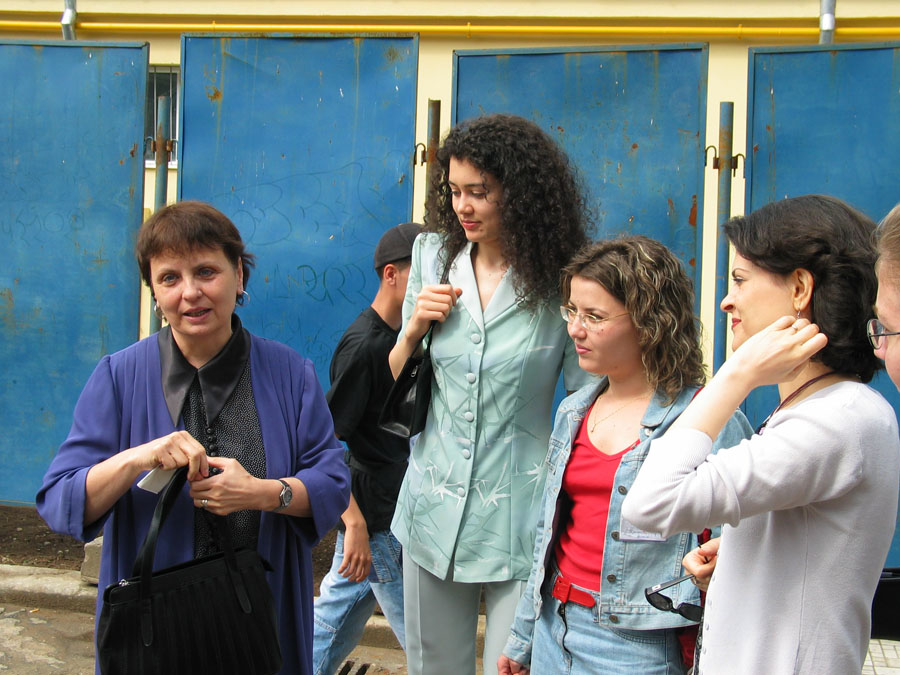 Diriga, Mariela, Oana si Raluca.jpg